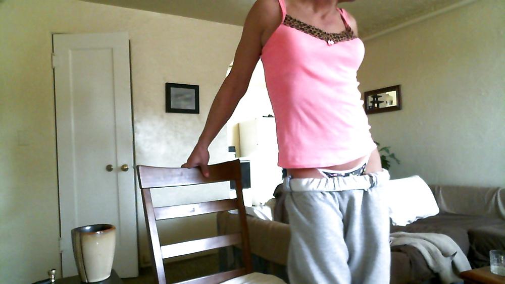 16P CD Lisa Love exposing her sissy self!