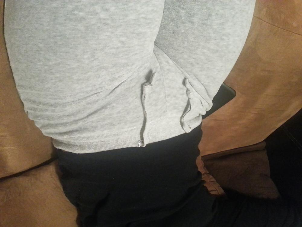 15P Wife's amazing pussy print