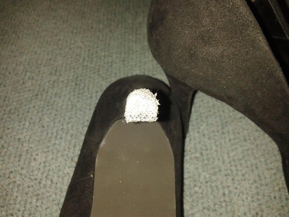 7P The cummed Shoes of my sister in law