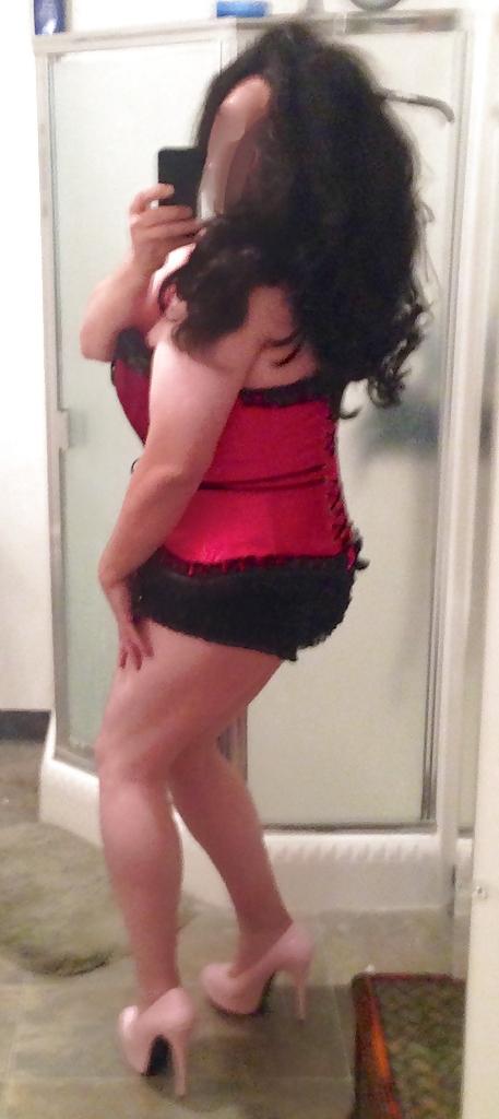 19P Big HAir Sissy