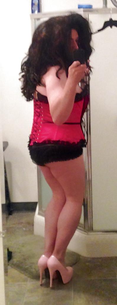 19P Big HAir Sissy