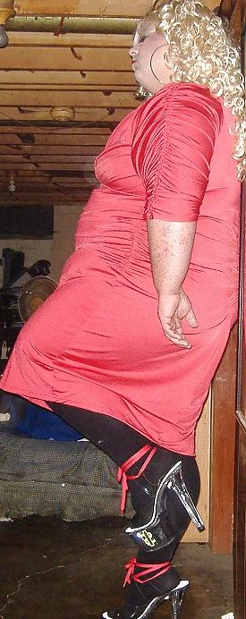 20P DianeL Sissy BBW Slut
