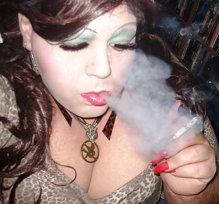 20P DianeL Sissy BBW Slut