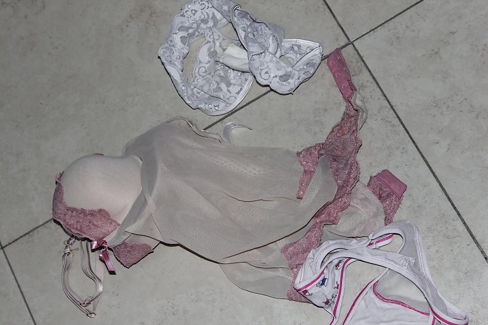 15P Lingerie of my sister