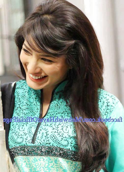 24P Mehwish Hayat Want A huge Cock For Sucking