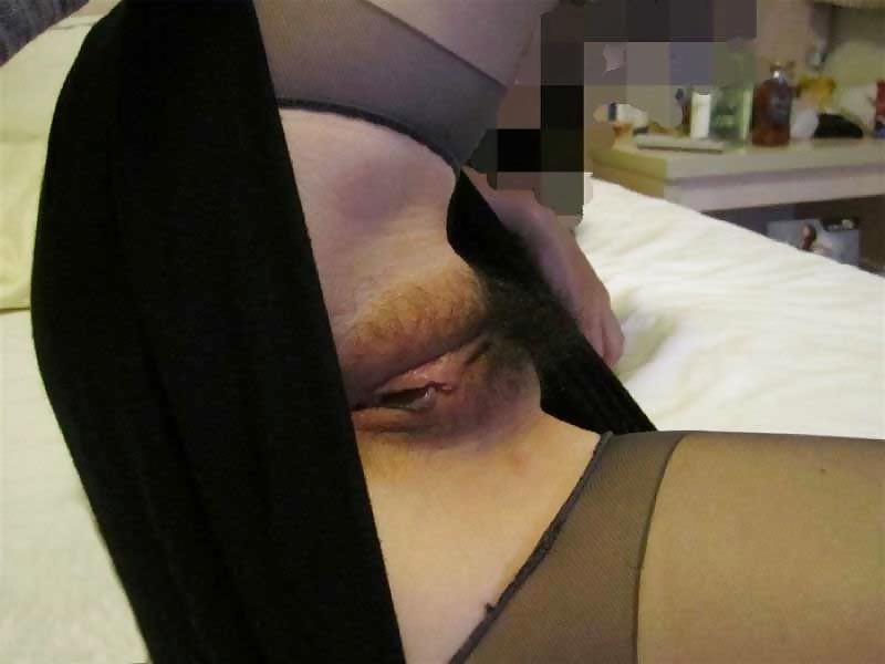 12P Friend's chinese wife nude pics