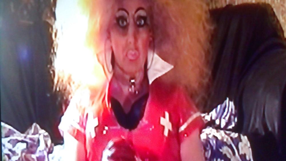 21P Huge cock smoking tranny Honor