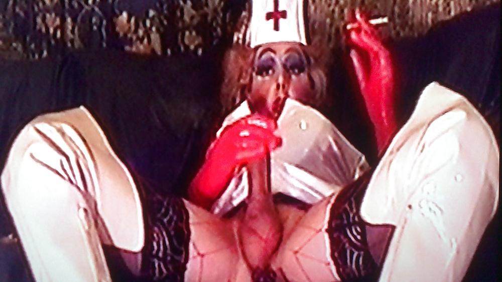 21P Huge cock smoking tranny Honor