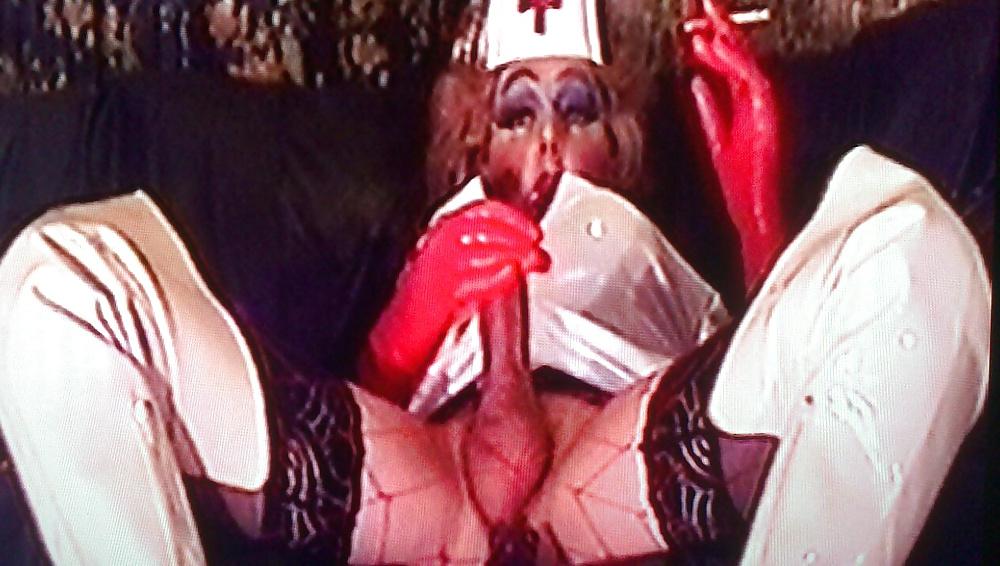 21P Huge cock smoking tranny Honor