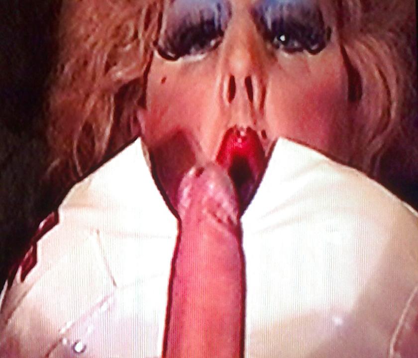 21P Huge cock smoking tranny Honor