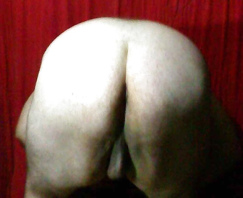 15P Fat sissy ass