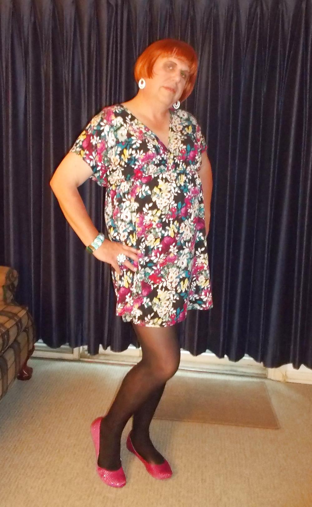 25P Wife of a sissy and sissy hubby