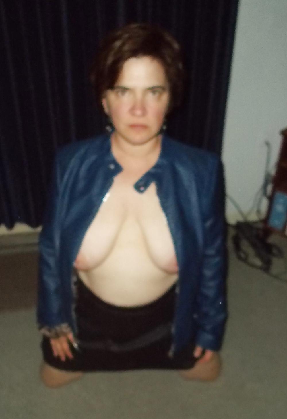 25P Wife of a sissy and sissy hubby