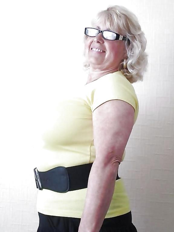 25P Great GraNNy With HUGE TiTTs MiX OF HER by DarKKo