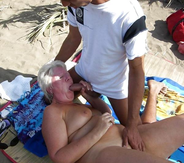 25P Best of grandma and grandpa sex ever