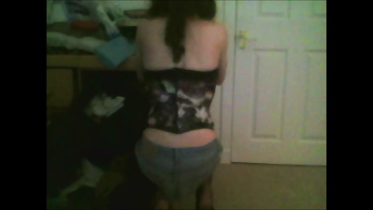 16P Sissy sammi 3