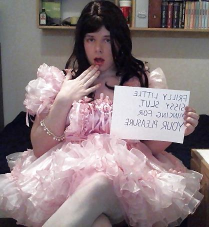 12P Sissy pics