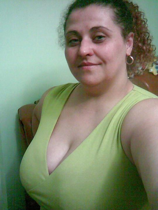 20P Romanian Huge Tits Amateur 3