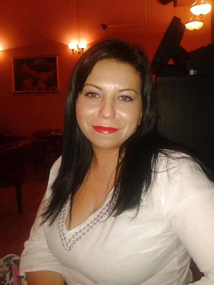 21P Romanian Huge Tits Amateur 9 