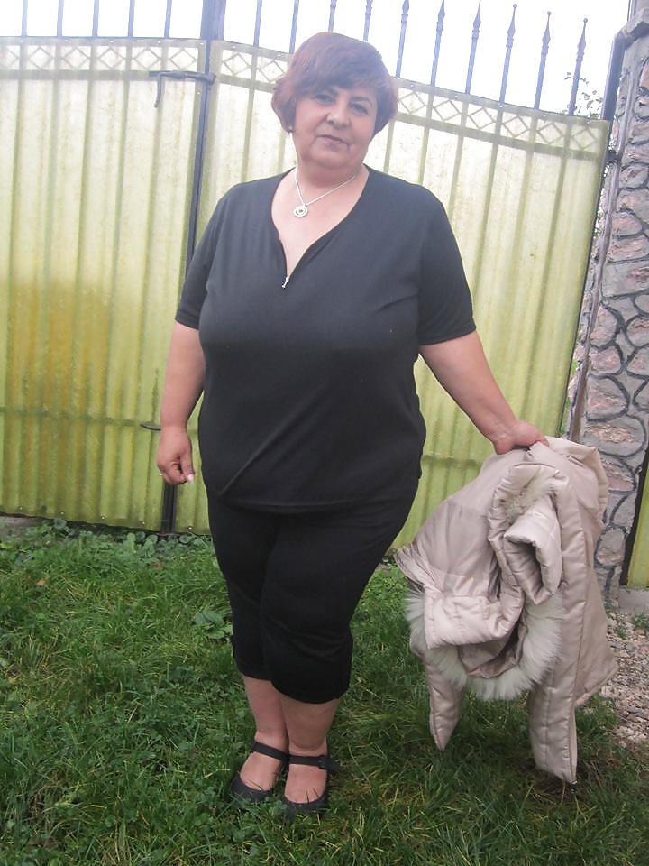21P Romanian Huge Tits Amateur 16