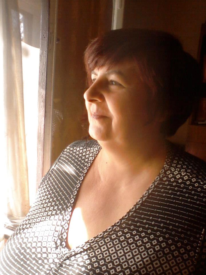 21P Romanian Huge Tits Amateur 16