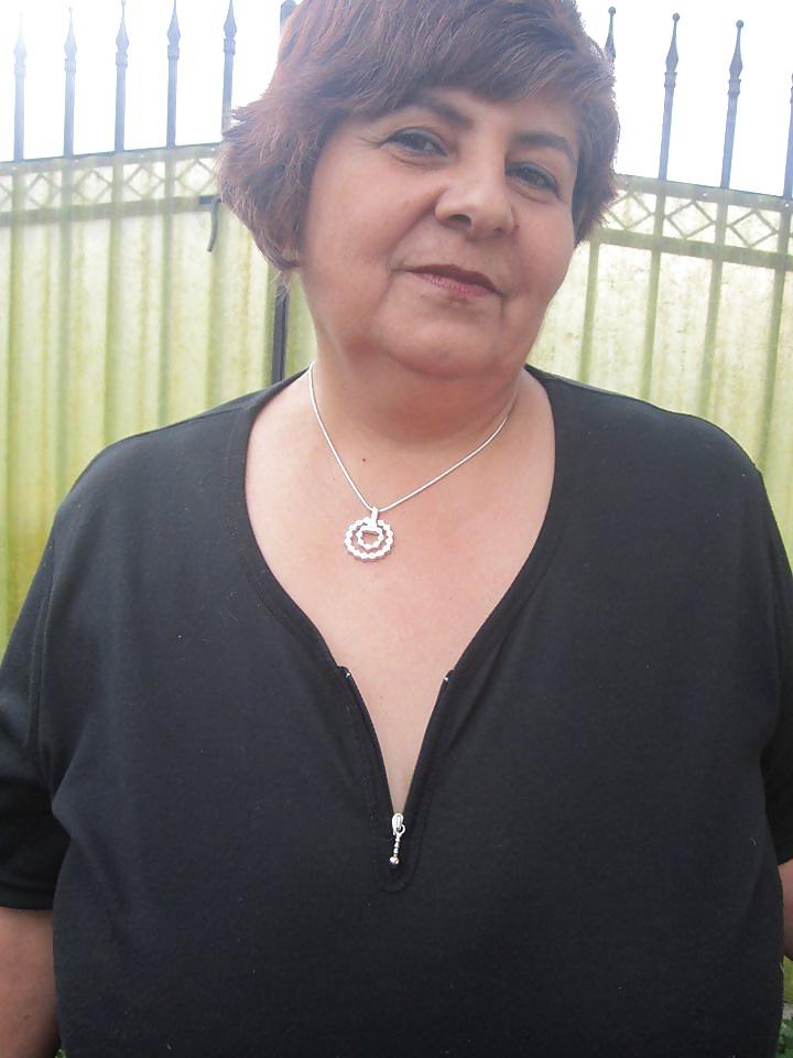 21P Romanian Huge Tits Amateur 16