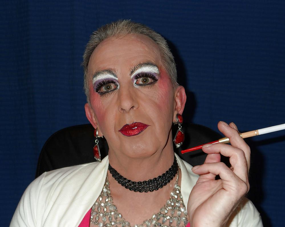 11P Sissy Faggot Steven So Close