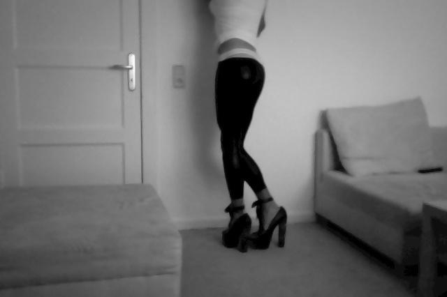 7P Sissy in Heels
