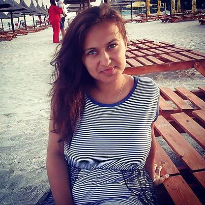 14P Romanian Huge TIts Amateur 23