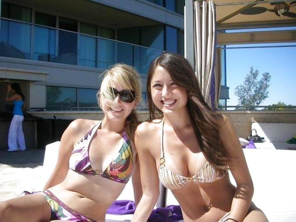 25P BEST OF BIKINI GIRLS 10
