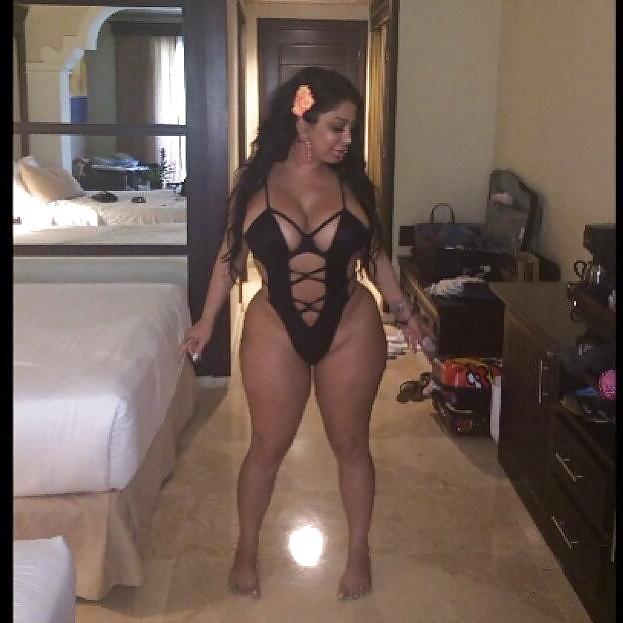 25P BEST BEURETTE ARAB JASMINE BIG BOOBS 