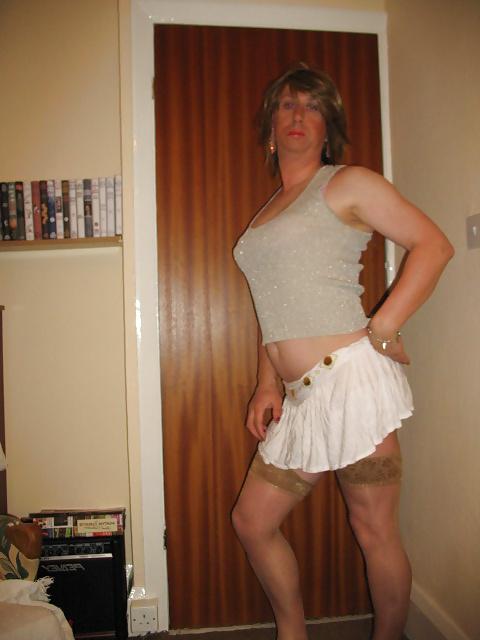 25P Sissy clare