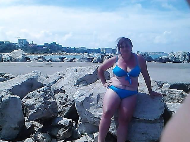 14P Romanian Huge Tits Amateur 11