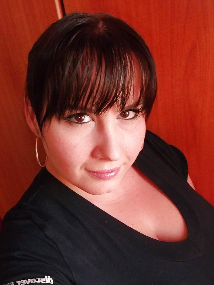 25P Romanian Huge Tits Amateur 17