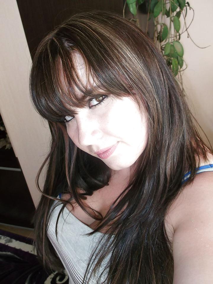 25P Romanian Huge Tits Amateur 17