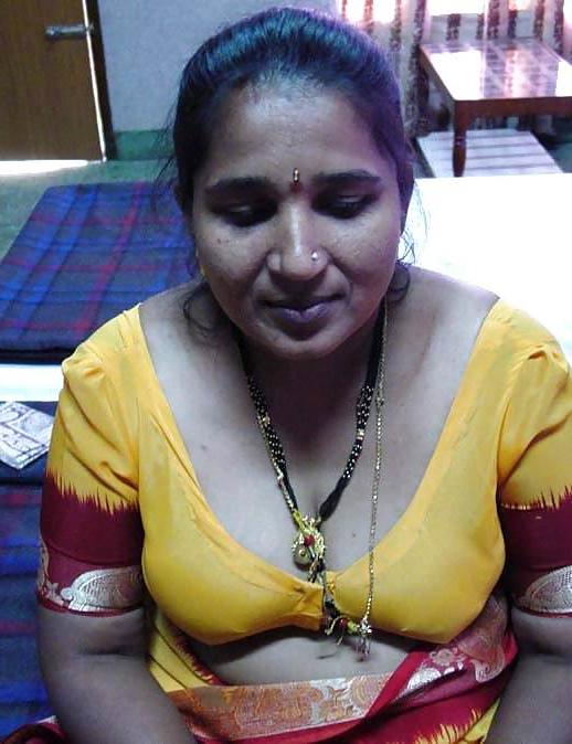 25P Mom&daughter's friend