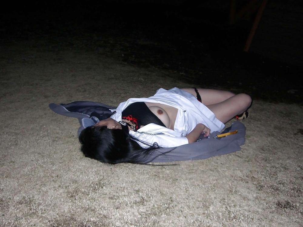 25P Mihorin-GangBang in the park60302