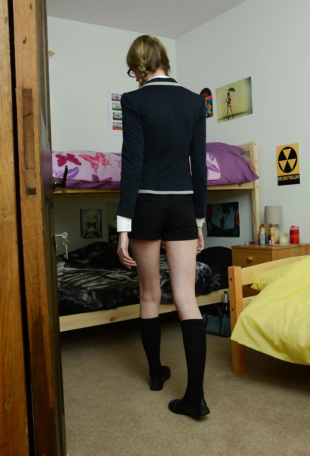25P Pouty Skinny Sexy