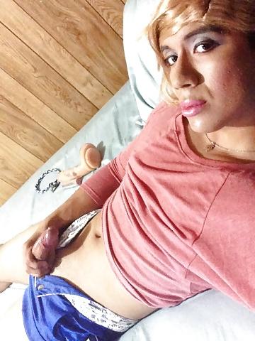 5P Sissy slut lexi