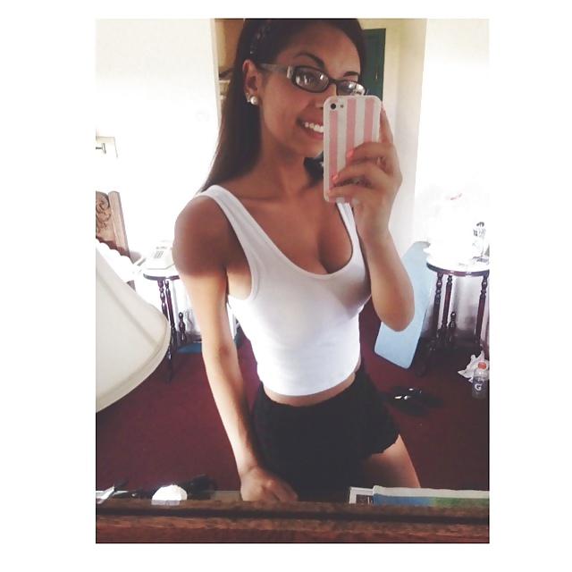 7P Younger Sister Corinne