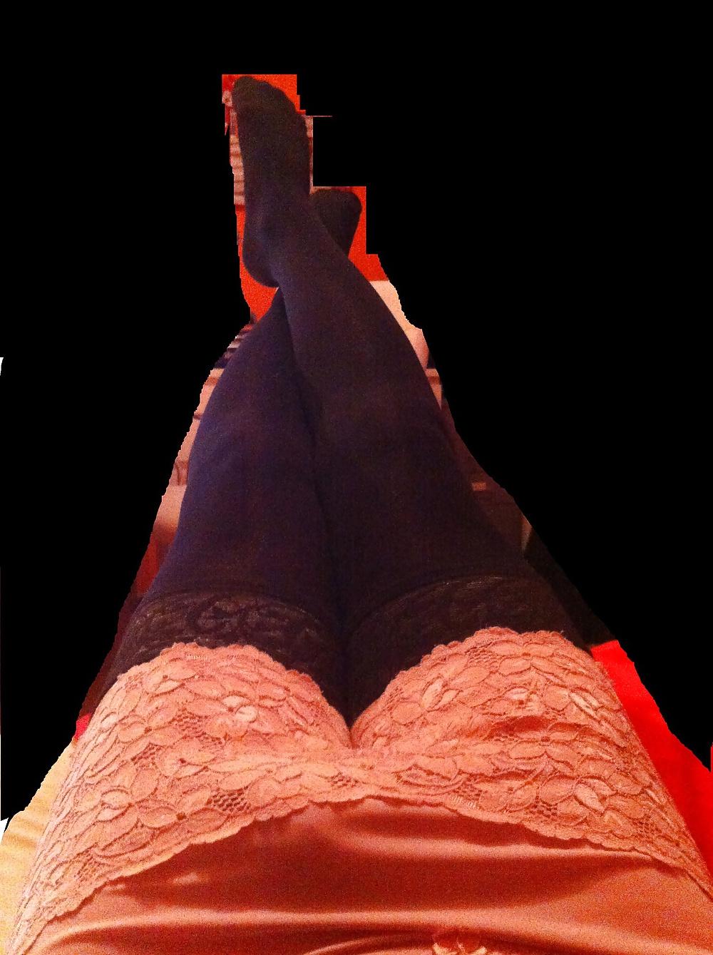 6P Sissy allein zu Haus