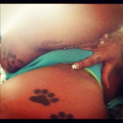 23P Freak Phat Pussy