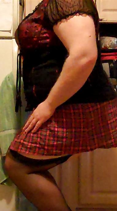 9P Cd sissy pics of me on my cpu