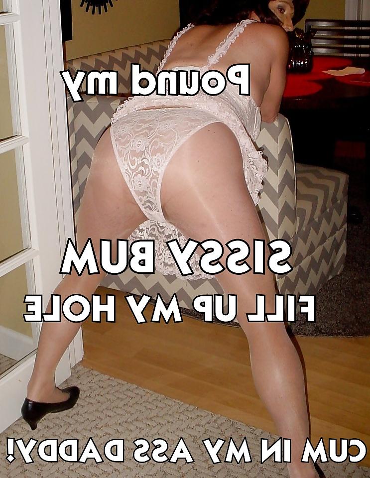 5P Sissy Nancy loves exposing her Sissy Fanny