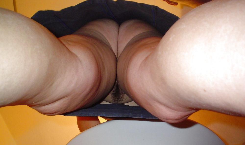 25P Up skirt no panties