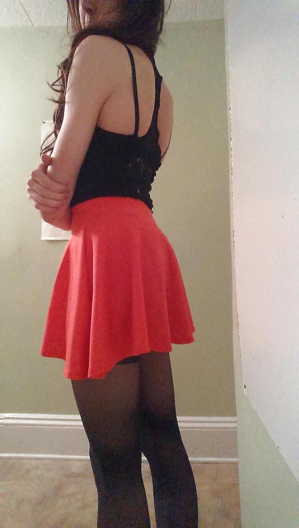 25P PICS NOT my sister TOOK WHEN IN MY YOUNGER DAYS...VERY HELPFULL.3