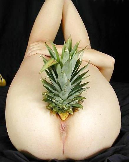 25P Watching huge dildo and big object porn picture content