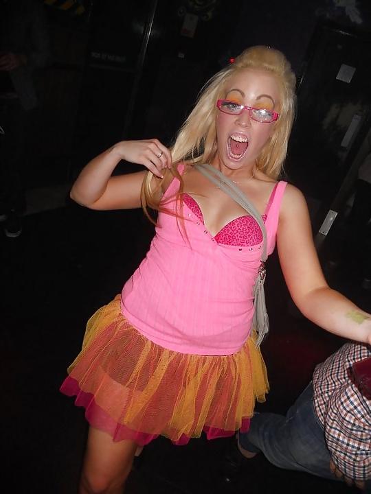 25P Facebook Skank