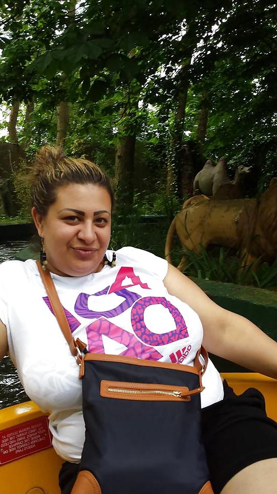 17P Romanian Huge Tits Amateur 7