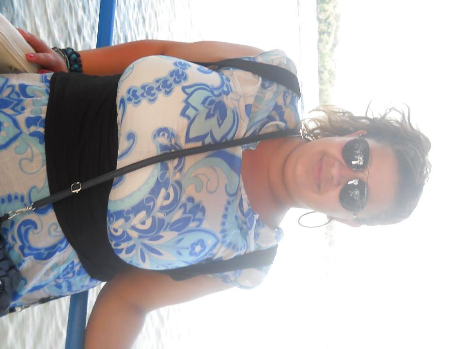 17P Romanian Huge Tits Amateur 7
